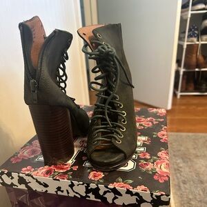 Jeffrey Campbell olive leather lace up Freelove chunky heel booties #freepeople